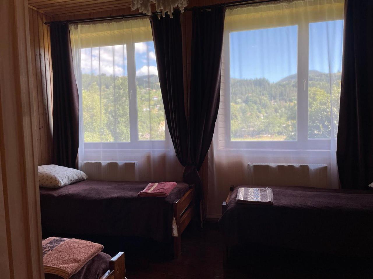Старе Подвір'Я Verkhovyna Exterior foto