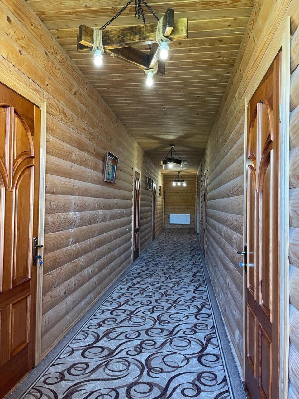 Старе Подвір'Я Verkhovyna Exterior foto